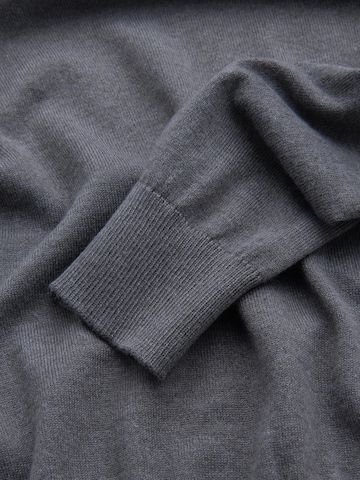 Ombre Trui in Grijs