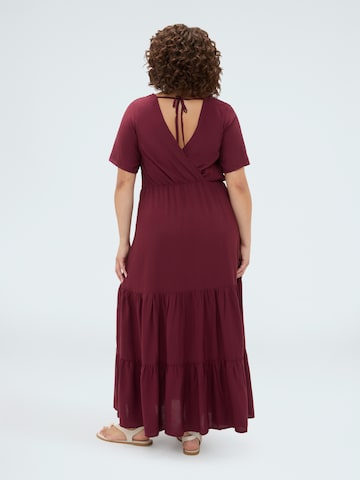 Robe Fiorella Rubino en rouge