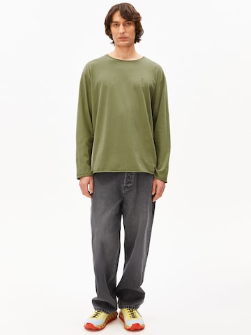 ARMEDANGELS Longsleeve JAAMES BRUSHED (GOTS) in Grün