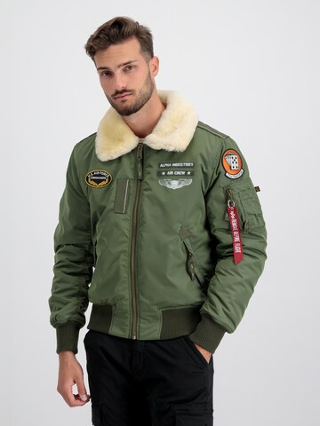 ALPHA INDUSTRIES Winter Jacket 'Injector III Air Force' in Green: front