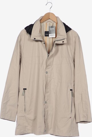 HECHTER PARIS Jacket & Coat in L-XL in White: front