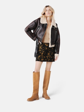 L37 HANDMADE SHOES Boots 'MR JONES MAXI' in Beige