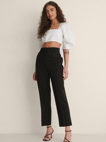 NA-KD Regular Pleated Pants in Black