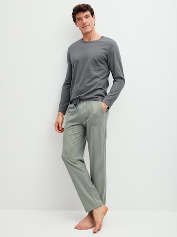 Pantaloncini da pigiama 'RMX Sleep Weekend' di CALIDA in grigio