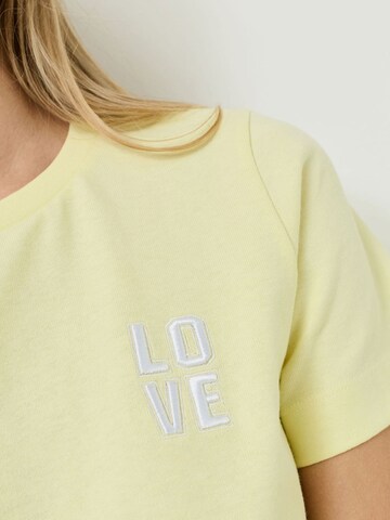 T-shirt Tamaris en jaune