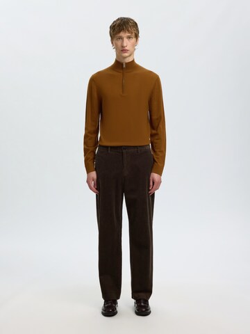 SELECTED Sweater 'SLHTRAY' in Brown
