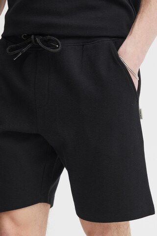 BLEND Regular Trousers 'Prottoku' in Black