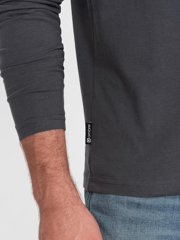 Ombre Shirt‌‌‌‌‌‌‌‌‌ in Grau