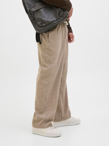 JACK & JONES Wide leg Trousers in Brown