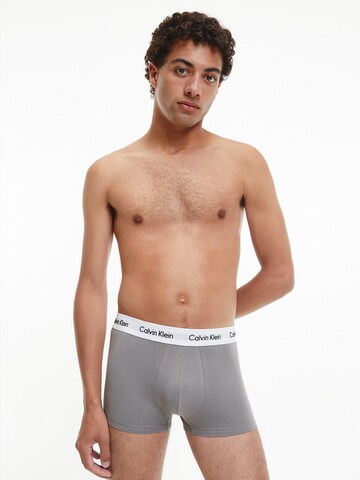 Calvin Klein Underwear تقليدي شورت بوكسر بلون رمادي