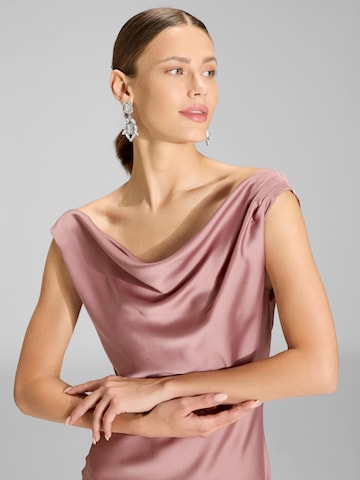 SWING - Vestido de festa em rosa