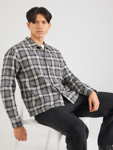 GAP Regular fit Button Up Shirt in Grey: front