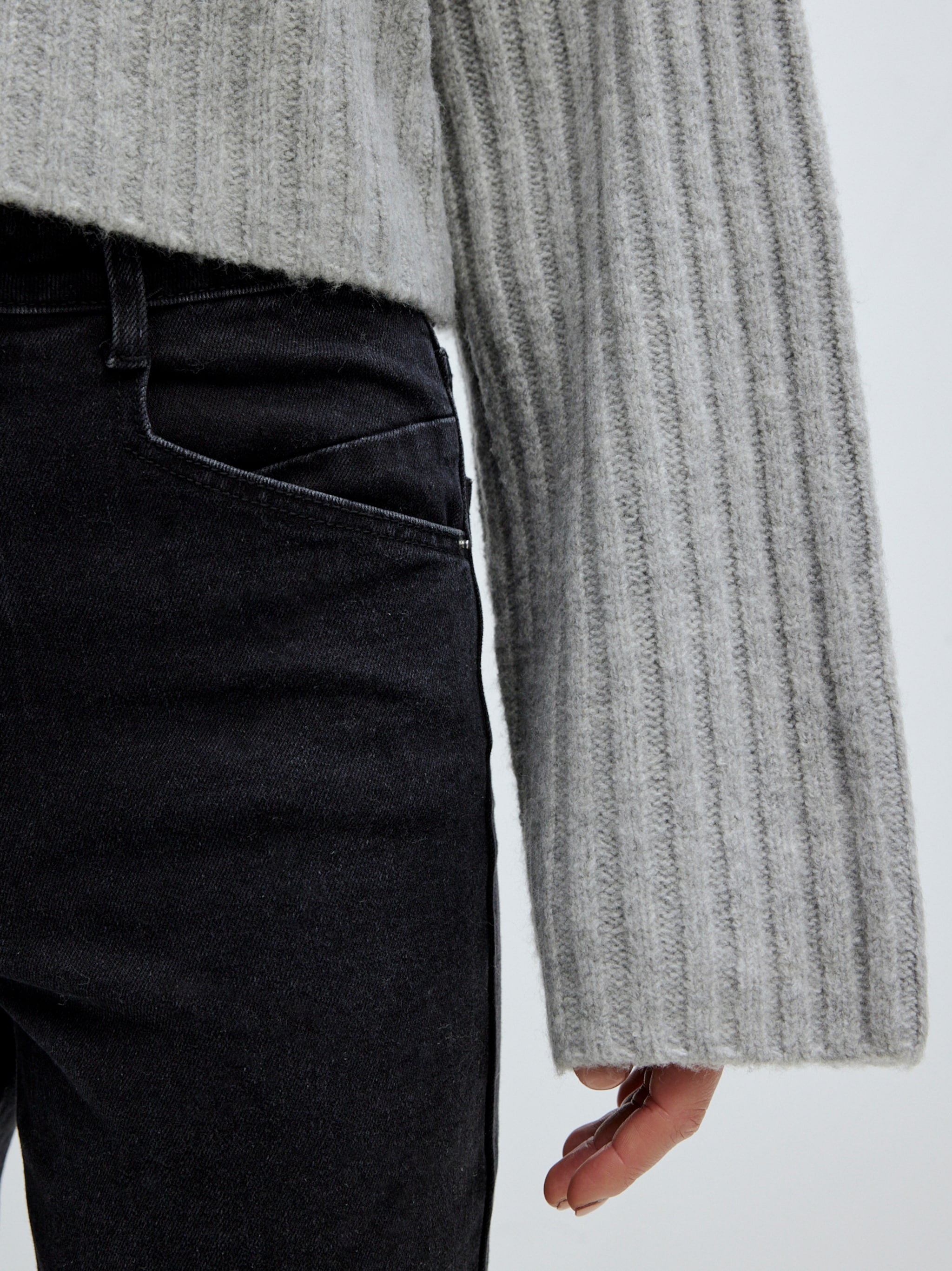 EDITED Producten Trui 'Amie' Grijs gemêleerd