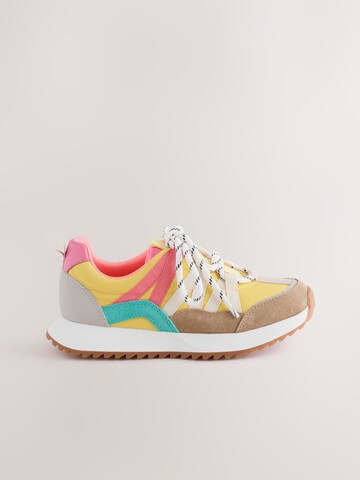 geltona Next Sportbačiai