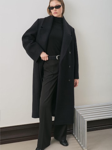 MANUKA Winter Jacket in Black
