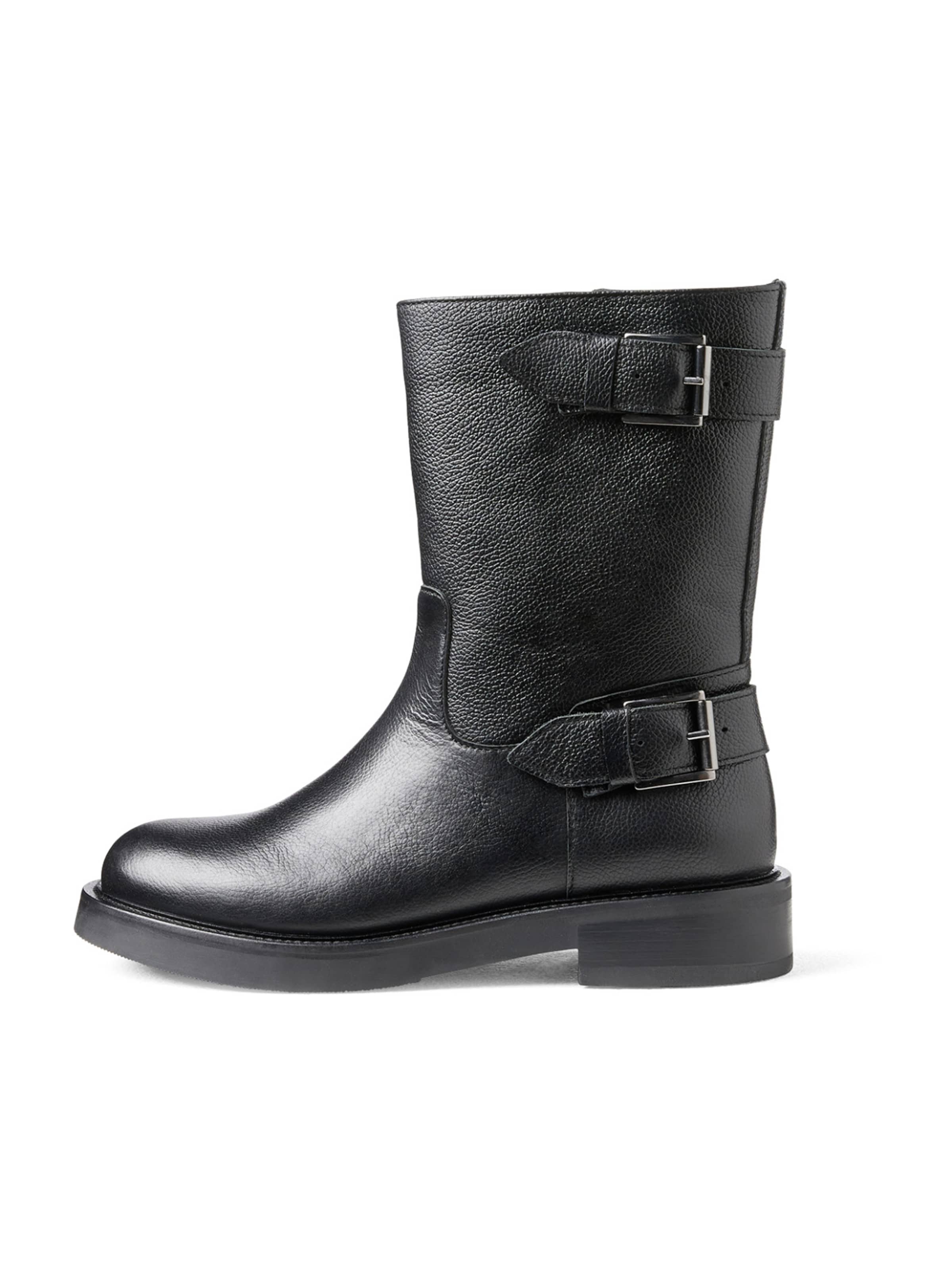 NEWD Bootie in Black: front