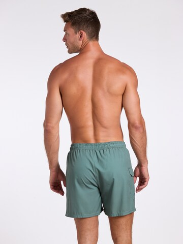 wavebreaker Badshorts i grön