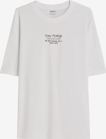 BershkaMajica - bijela boja: prednji dio