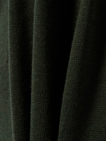 Finshley & Harding Sweater in Green