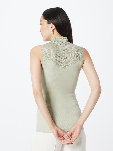 Top in maglia di rosemunde in verde