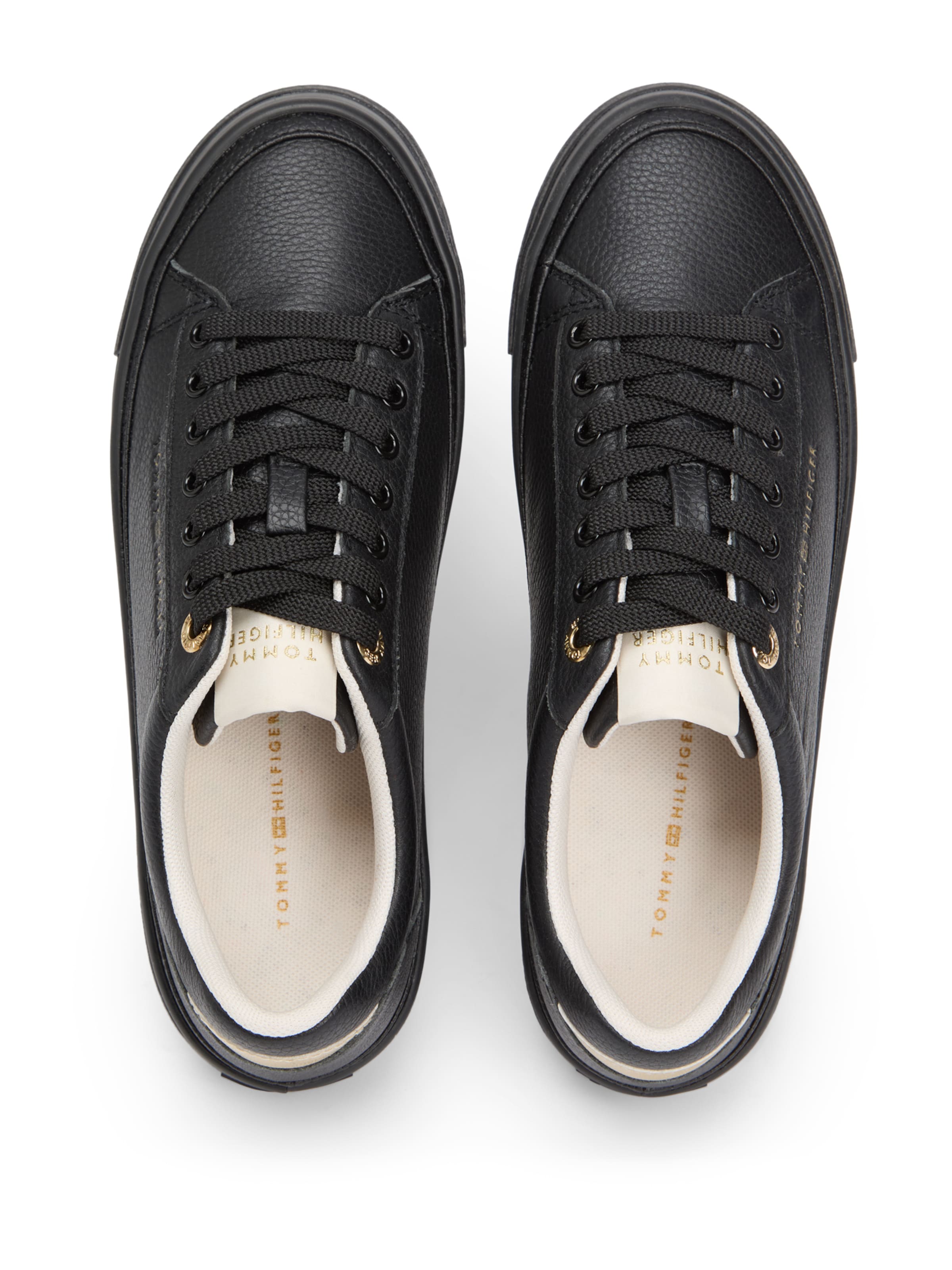 TOMMY HILFIGER Tenisky – černá