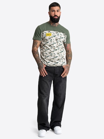 Tricou funcțional de la Benlee pe bej