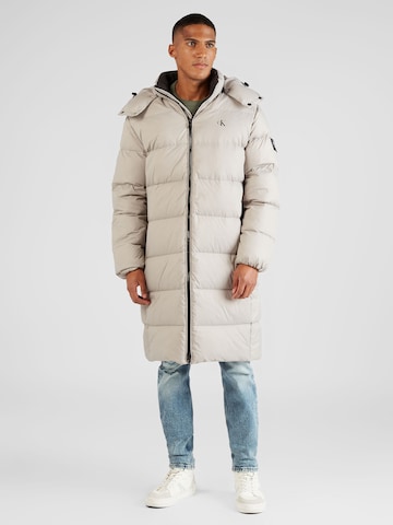 Calvin Klein Jeans Χειμερινό παλτό σε γκρι: μπροστά