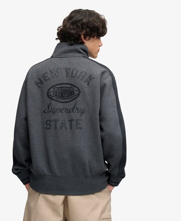 Superdry & Co Sweatjacke in Grau: Vorderseite