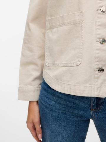 VERO MODA Φθινοπωρινό και ανοιξιάτικο μπουφάν 'VMJamie' σε μπεζ