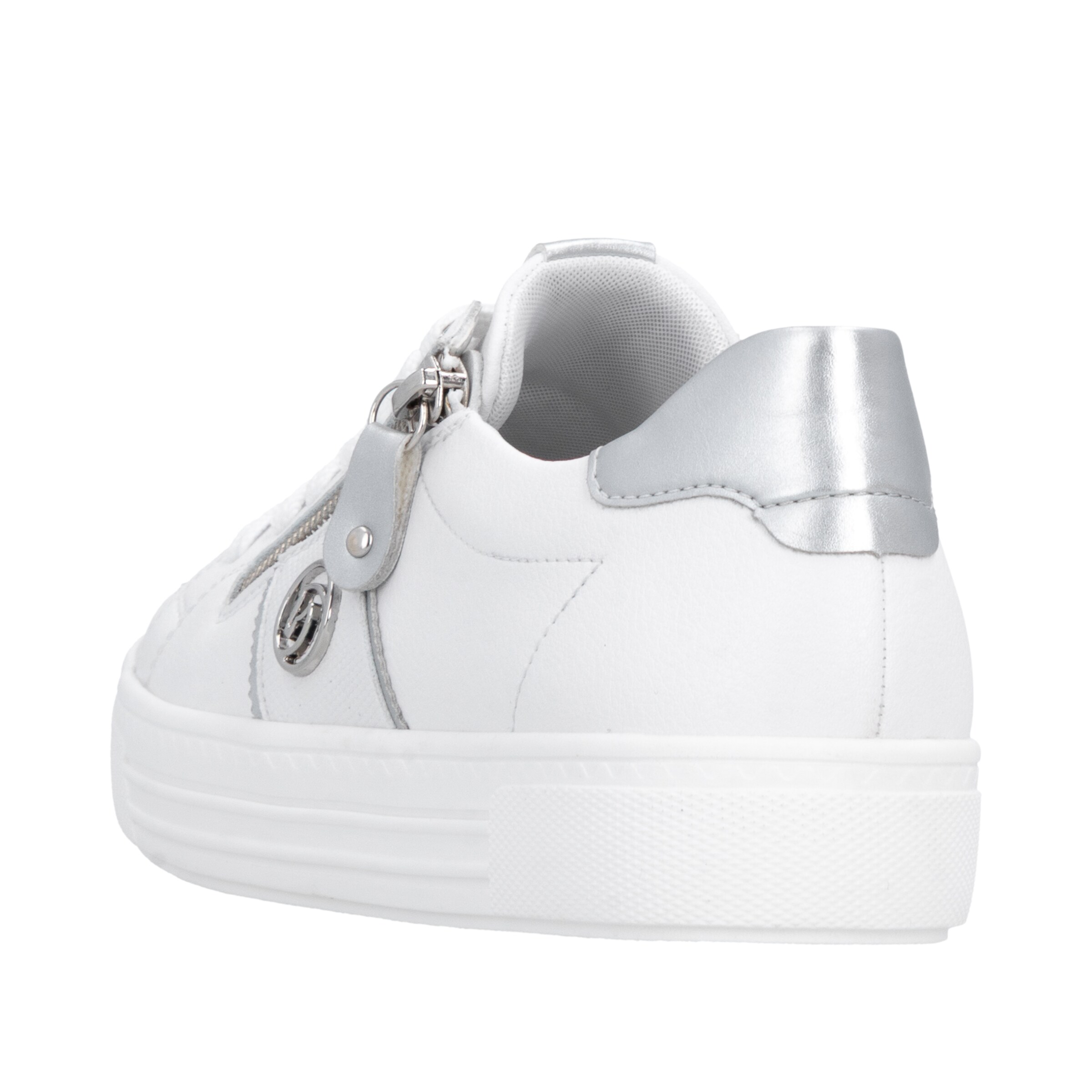 Baskets basses REMONTE en blanc