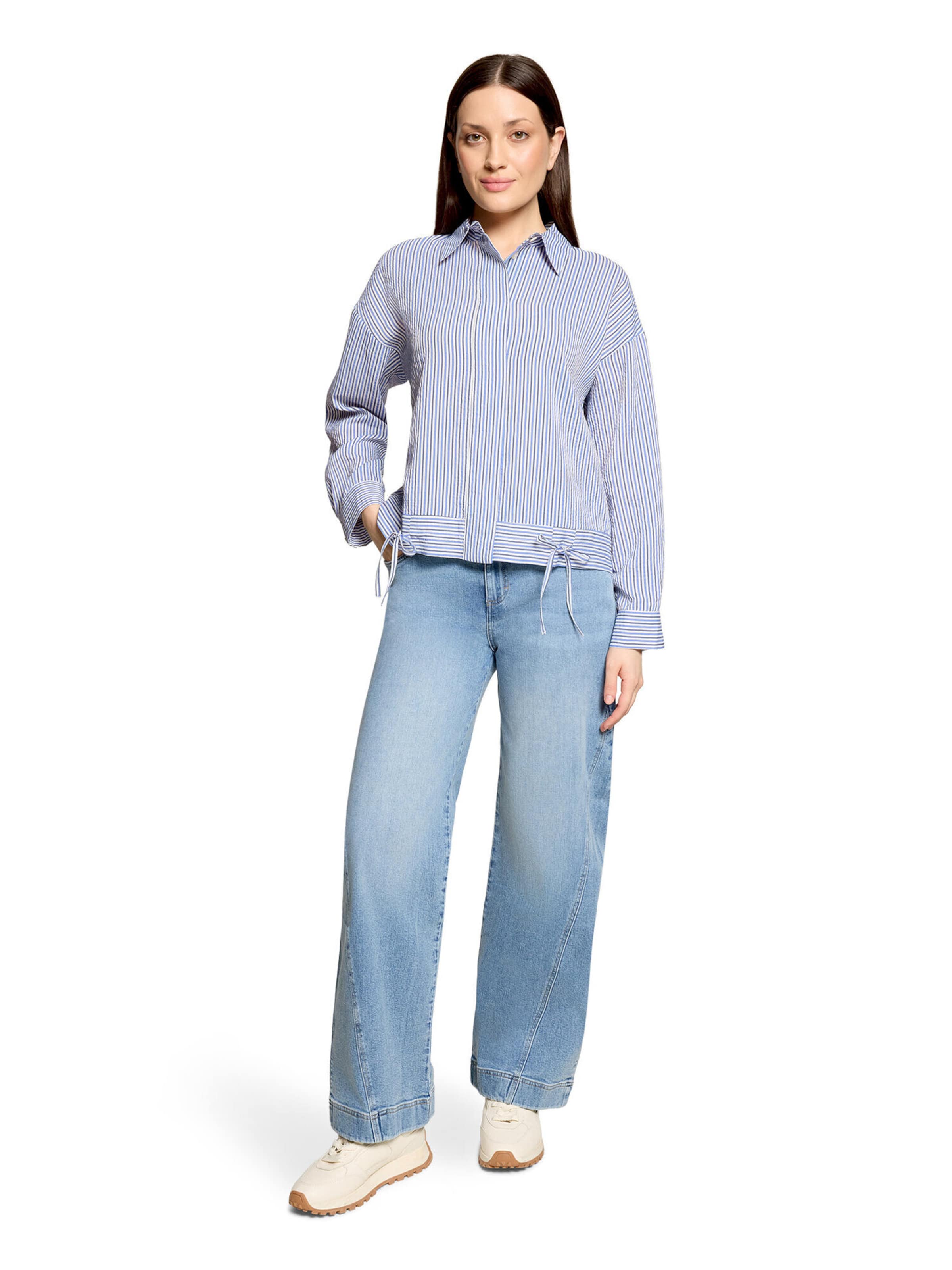 Cartoon Blouse in Blue