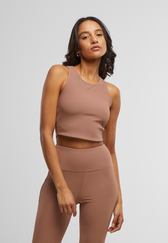 Urban Classics Футболка ' ' в Коричневый: спереди