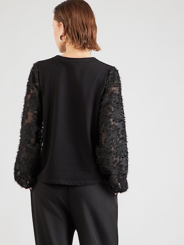 Hailys Футболка 'Pe44rry' в Черный