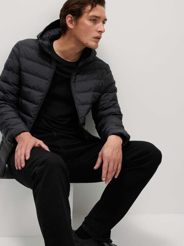 Marks & Spencer Jacke in Schwarz