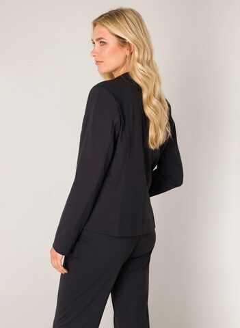 BASE LEVEL Blazer in Schwarz