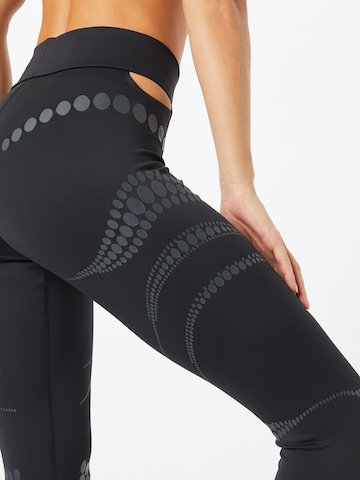 Reebok Skinny Leggings in Schwarz