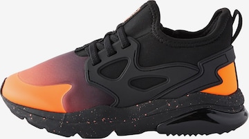 Sneaker di Next in nero: frontale