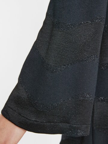 Haut 'Sapora' Ana Alcazar en noir