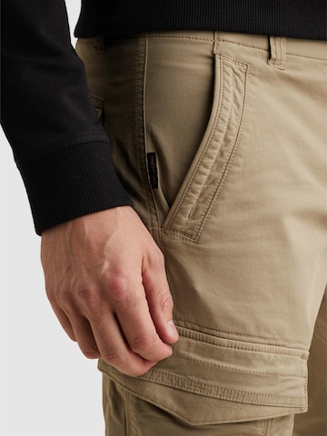 Loosefit Pantaloni 'Nordrop relaxed fit cargo pants' di PME Legend in beige