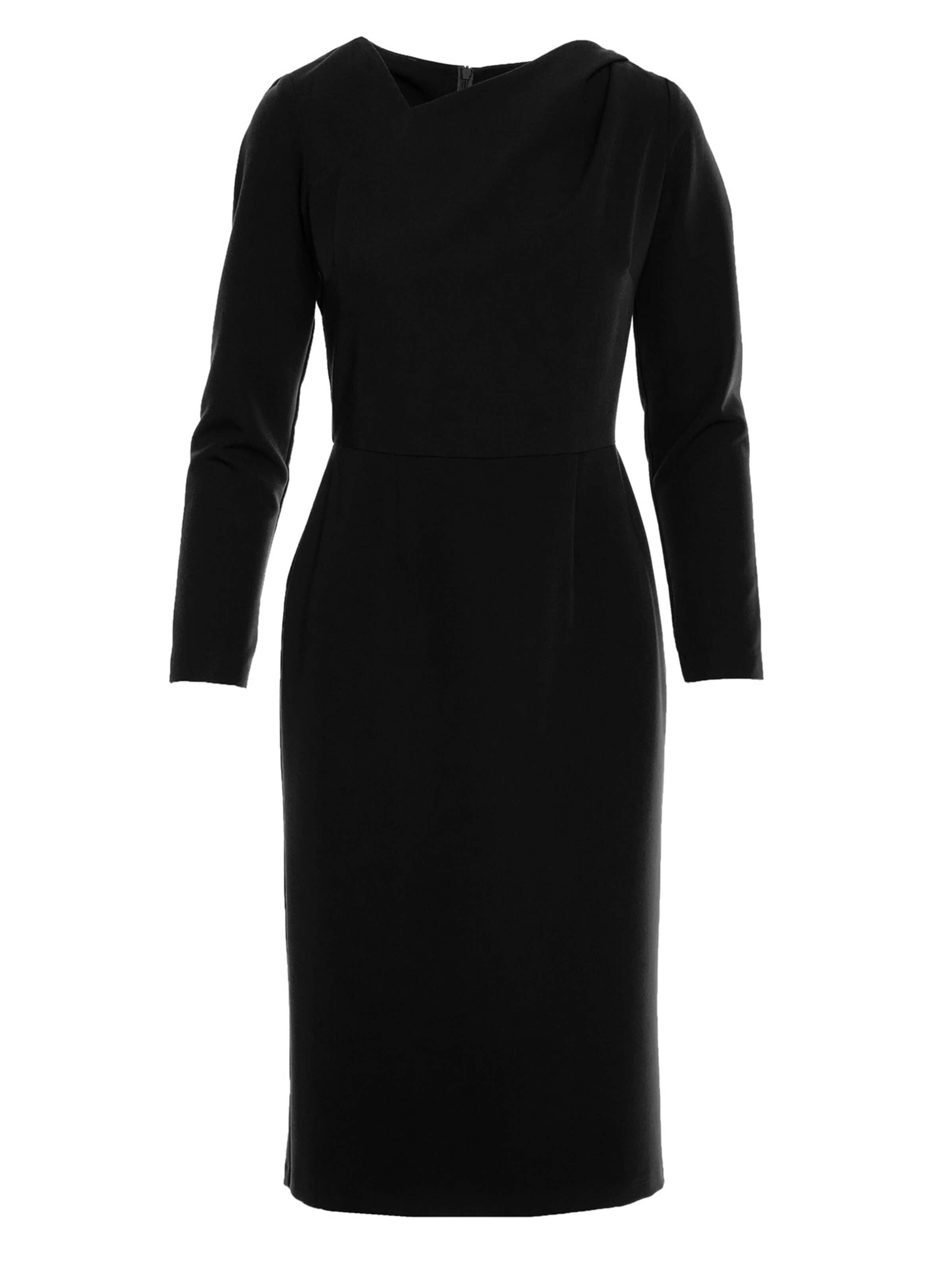 Rochie de la Stylove pe negru: față