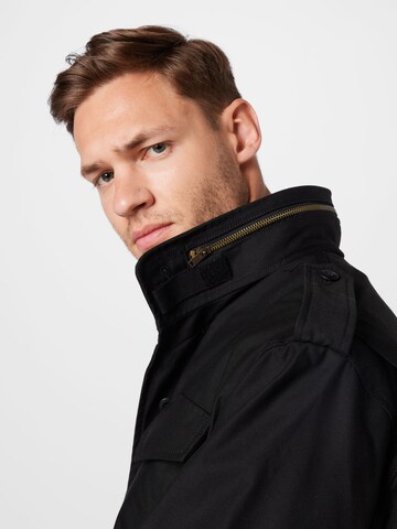 ALPHA INDUSTRIES Jacke in Schwarz