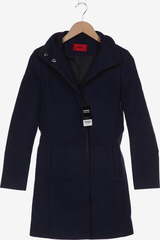 HUGO Jacket & Coat in XS in Blue: front