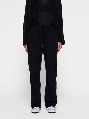 10Days Tapered Trousers in Black