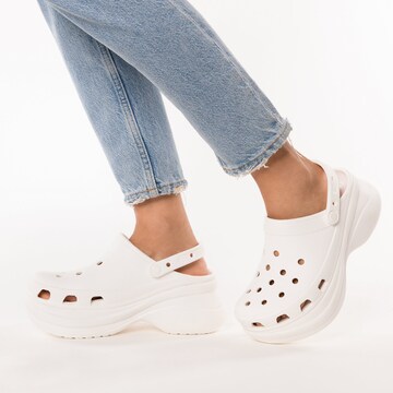 Crocs Clogs 'Classic Bae' in Weiß