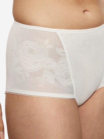 TRIUMPH Slip 'Wild Rose Sensation'‌ in Weiß
