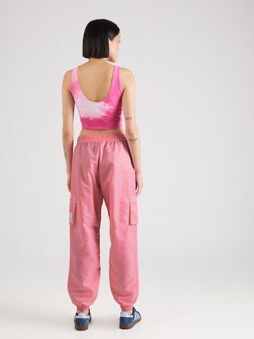 Effilé Pantalon cargo 'Nylon Utility' ADIDAS ORIGINALS en rose