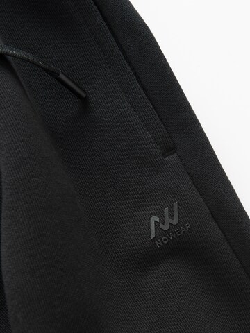 NoWear Regular Trousers in Black