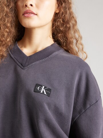 Sweat-shirt Calvin Klein Jeans en gris