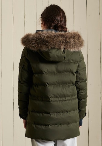 Superdry Parka in Grün