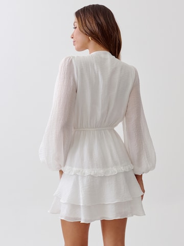 Tussah Sukienka 'DAVINA' w kolorze biały: tył